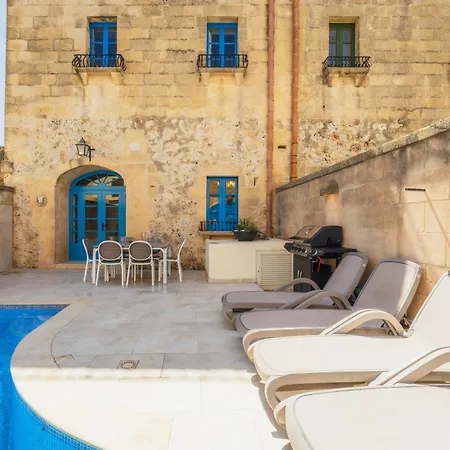 Authentic With Private Pool Villa