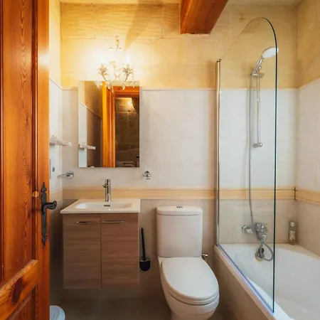 Villa Authentic With Private Pool