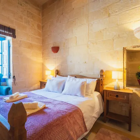 Villa Authentic With Private Pool