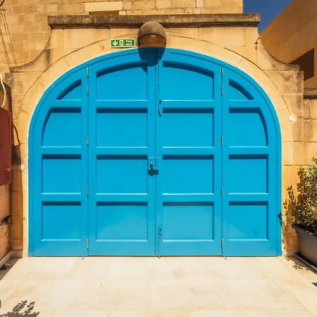 Villa Authentic With Private Pool
