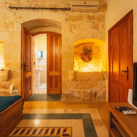 Villa Authentic With Private Pool