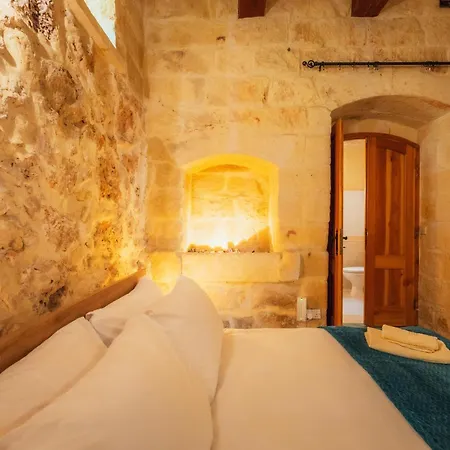 Villa Authentic With Private Pool