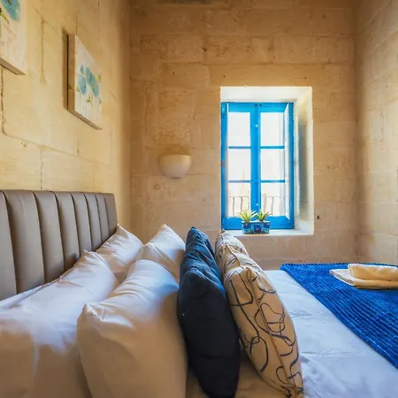 Authentic With Private Pool Villa