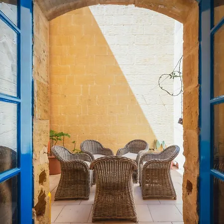 Authentic With Private Pool * Xagħra
